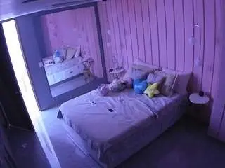 Camsoda Live Sex Cam of voyeurcam-casa-salsa-bedroom-2