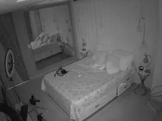 Camsoda Sex Cam of voyeurcam-casa-salsa-bedroom-2