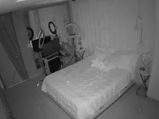 Camsoda Private Sex Chat of voyeurcam-casa-salsa-bedroom-2