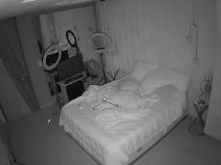 Camsoda Sex Cam of voyeurcam-casa-salsa-bedroom-2
