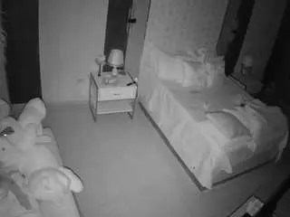 Camsoda Free Live Porn of voyeurcam-casa-salsa-bedroom-2