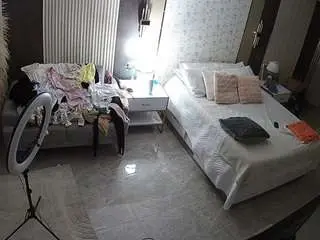 Camsoda Live Sex of voyeurcam-casa-salsa-bedroom-2