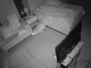 Camsoda Live Sex Cam of voyeurcam-casa-salsa-bedroom-2