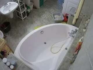 Camsoda Live Porn of voyeurcam-julmodels-bath-1st-1