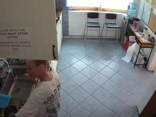 Camsoda Watch Live Sex Cams of voyeurcam-julmodels-kitchen-2