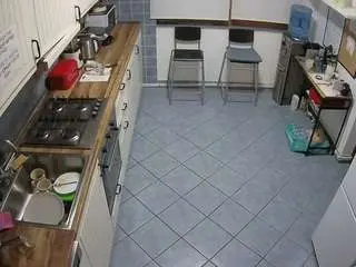 Camsoda Nude Webcam of voyeurcam-julmodels-kitchen-2