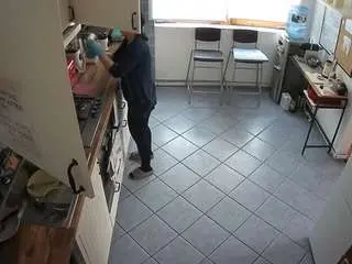 Camsoda Private Sex Chat of voyeurcam-julmodels-kitchen-2