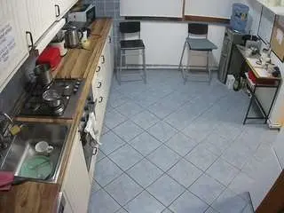 Camsoda Nude Webcam of voyeurcam-julmodels-kitchen-2