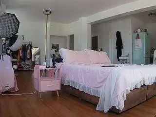 Camsoda Best Webcam of voyeurcam-celticiron-02