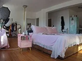 Camsoda Free Porn Cam of voyeurcam-celticiron-02