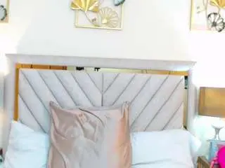 Camsoda Watch Live Sex Cams of madisonjenner