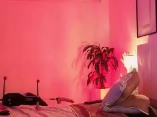 Camsoda Free Live Porn of sky-johnson