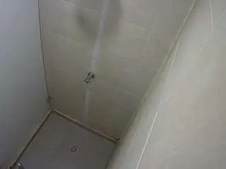 Camsoda Nude Webcam of voyeurcam-jb-shower-1