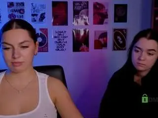 Camsoda Free Porn Cam of monica-xcx