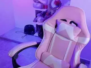 Camsoda Private Sex Chat of brianna-swann