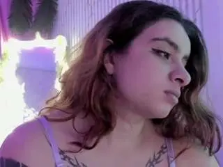 Camsoda Free Live Porn of naomy-tay