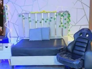 Camsoda Adult Video Chat of amhira-tay