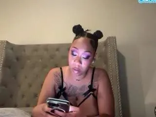 Camsoda Free Porn Cam of missprettypocahontas