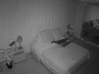 Camsoda Live Sex Cam of voyeurcam-casa-salsa-bedroom-5