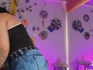 Camsoda Live Sex Cam of emmywilliams