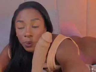 Camsoda Free Porn Cam of aprilebony