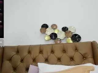 Camsoda Watch Live Sex Cams of sweet-dannix