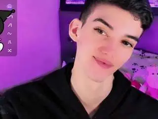 Camsoda Nude Webcam of babyalejaa