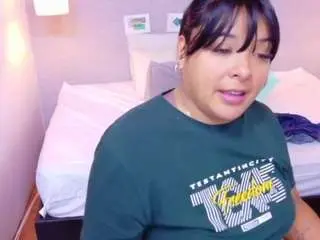 Camsoda Adult Webcam of hugeass-destroyer