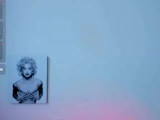 Camsoda Free Porn Cam of milliebobby