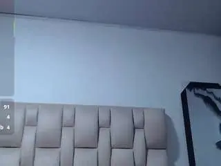 Camsoda Free Porn Cam of esmeraldasweet0
