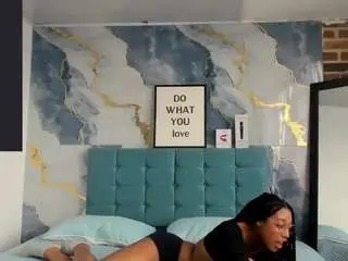 Camsoda Adult Video Chat of esmeraldasweet0