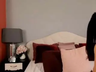 Camsoda Adult Webcam of hornyymilff