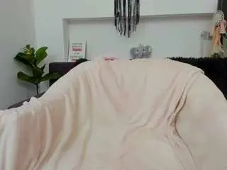 Camsoda Watch Live Sex Cams of serennaax