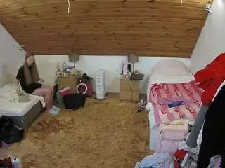 Camsoda Best live sex cam show of voyeurcam-julmodels-whitebed-3