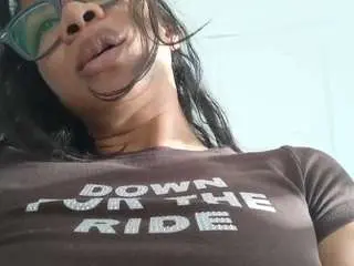Camsoda Free Porn Cam of pizzababe22