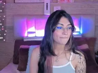 Camsoda Watch Live Sex Cams of miadevine