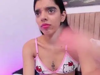 Camsoda Free Porn Cam of thaliaa-parkerr