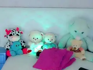 Camsoda Live Sex Cam of alanna-dollsx