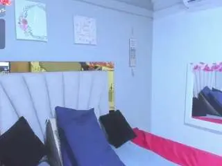 Camsoda Free Live Porn of vahiolet-fuentes1