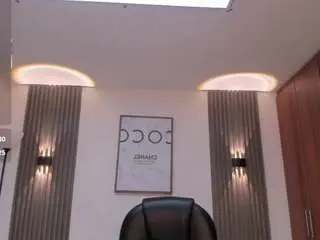 Camsoda Nude Webcam of karliie-kloss