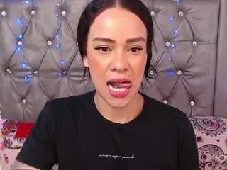 Camsoda Live Sex Cam of lila-gummy
