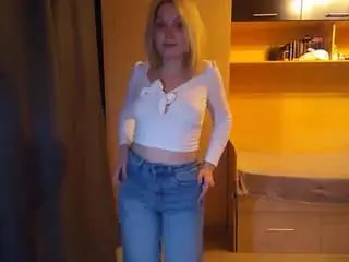 Camsoda Adult Webcam of rosellemanila