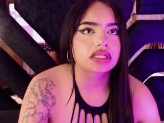 Camsoda Free Porn Cam of sweetbloomcs