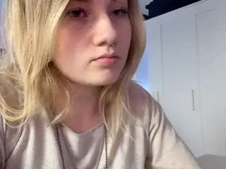 Camsoda Watch Live Sex Cams of freddachase