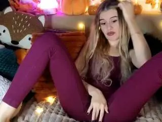 Camsoda Free Porn Cam of nicollewetpussy