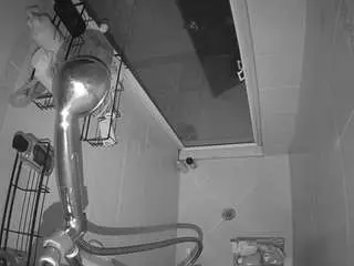 Camsoda Sex Chat of voyeurcam-baileybase-shower