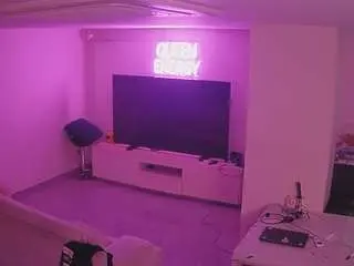 Camsoda Free Porn Cam of voyeurcam-casa-salsa-kitchen