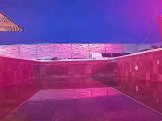 Camsoda Adult Webcams of voyeurcam-casa-salsa-pool-1