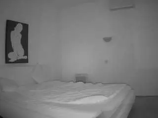 Camsoda Adult Video Chat of voyeurcam-julmodels-reallife-2