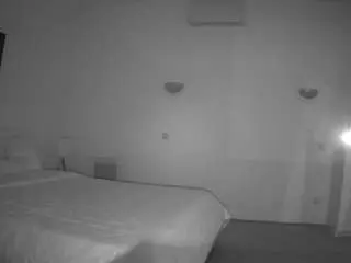 Camsoda Adult Video Chat of voyeurcam-julmodels-reallife-2